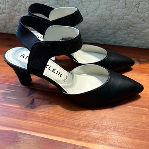 Anne Klein iflex black heels